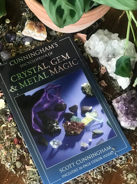 Encyclopedia of Crystal, Gem &Metal Magic image 0